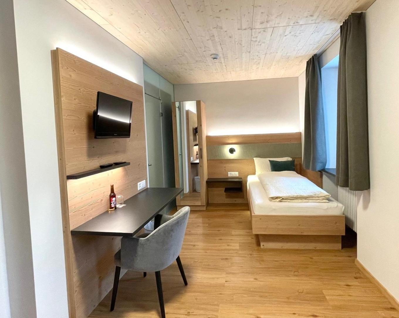 Boutique Und Bier Hotel Des Alpes Fiesch Eksteriør bilde